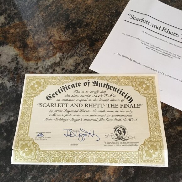 Large Frame and Plate Gone With the Wind 'Scarlett and Rhett - The Finale' - Picture 9 of 10